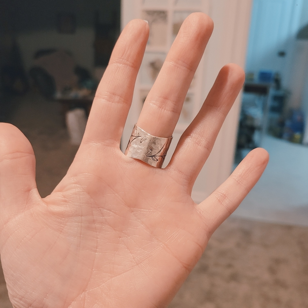 Leaf Sterling Silver Ring - image 7